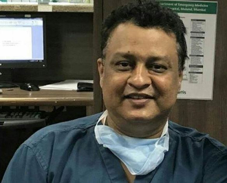 Doctor Vijay Agarwal at secondmedic