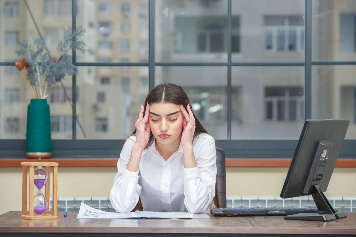 Headache or Migraine? How to Recognize, Manage, and Find Relief