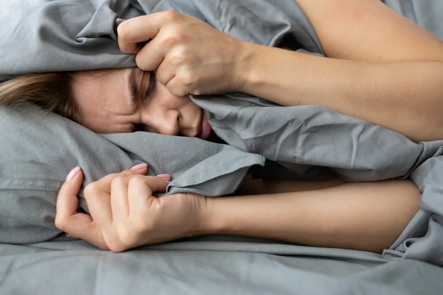 Understanding Sleep Paralysis: Causes, Symptoms, and Solutions